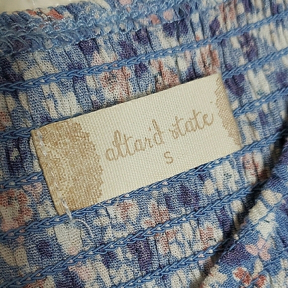 Altar'd State Tiered Floral Dress Scoop Neck Short Puff Sleeves Blue Multicolor - Picture 5 of 13